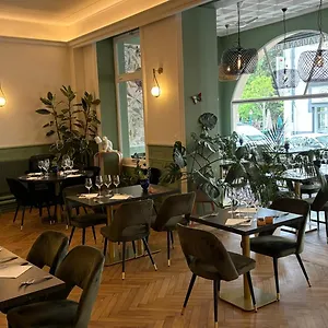 Grand De Lyon Hotel